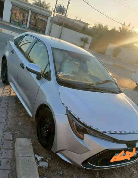 كورلا 2020 سلفر بونيد صبغ وباب
بدون دواخل گير ومحرك مامفتوح السعر 146 وبيه مجال بسيط شراي خابر هذا *********** رقمي المكان كركوك الحويجه ملاحظة بيع نقد فقط.
