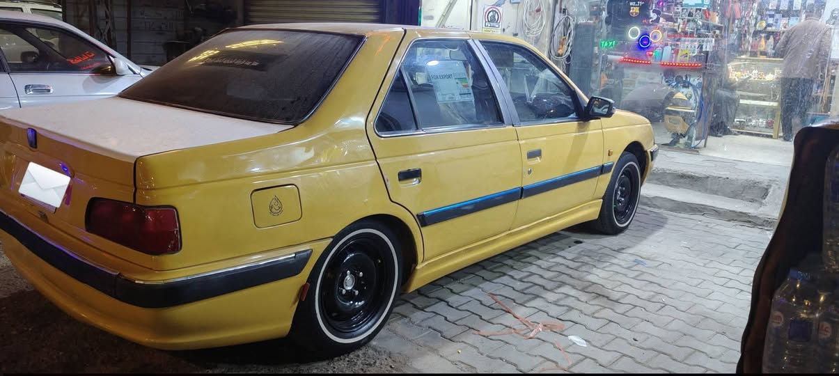 سلا عليكم بيجو مديل 15 رقم بصره اصولية مية بلمية مصفرة هيئة وغرامة+عندي وصل بيهة مال غرامة وهيئة محرك كير تبريد تدفئة كهربائيات كلهة كفالة اكتبه بلمكاتبه سيارة جاهزة مال جناي غرفة نضيفة مرتبهة عل ايدي مال واحد يريد يعيش طك اسويج وطلع اشتغل عل باب الله  السعر 35  بيه مجال بصيط  مكاني البصرة قبلة *********** رقم الهاتف بي واتساب
