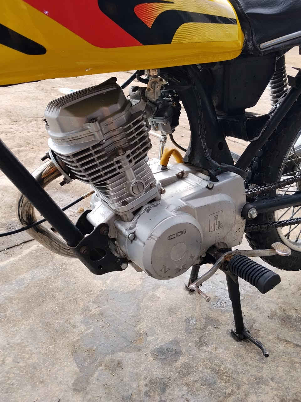 اربعه كير كلك كلك كلك للبيع درجه حلوه لا تبخير ولا تنقيص كبريته جديد ستوني معمره  الدرجه مكاني نجف شارع المدينه السعر 250وبيه مجال خاص مفتوح وهذا رقمي ***********
