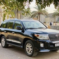 لاندكروز 2012 GX.R فول مواصفات كفالة.ما عداء  الدعاميات صبغ وبارد قليل...