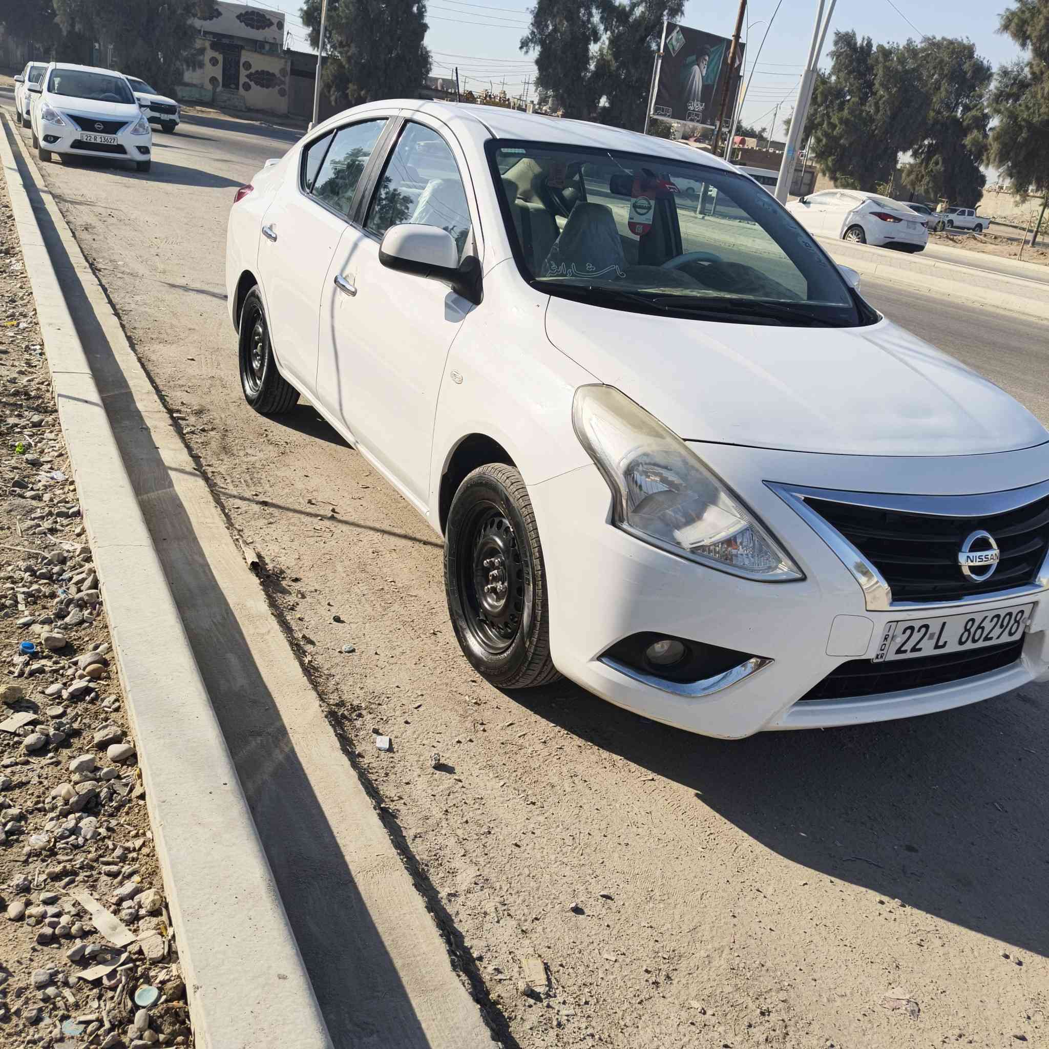 سلام عليكم نيسان سني للبيع هندي مديل 2022 بيه  بارد صبعين بل جاملغ الخلفي ولباقي كفاله حداديه تخم تاير تبريد كير مكينه كله مكفول مكان 📍بصره الزبير‏ السعر 113 ‪***********‬‏
