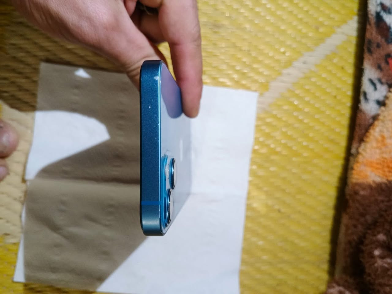 شلونكم يابه ايفون 13 عادي ذاكره 128 بطاريه 77 نموذج m مكفول من ناحيه الصيانه وكلشي مراوس او بيع وشكرا


**إذا كنت صاحب هذا الإعلان وتريد حذفه لأي سبب، رجاءا أرسل رسالة إلى الدعم الفني**