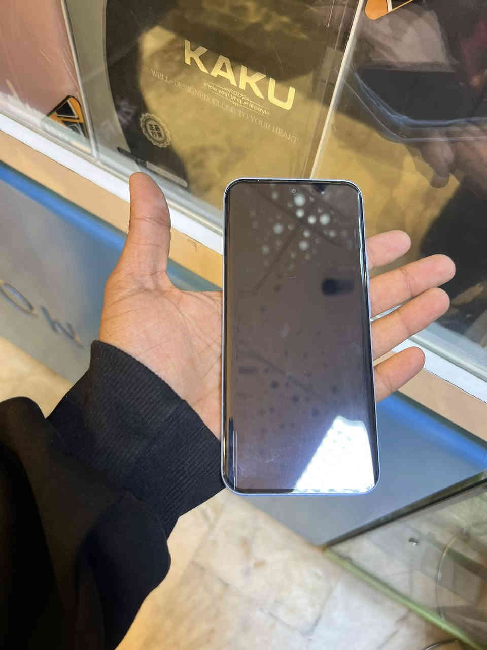 السلام عليكم جهاز تكنو Tecno pova جهاز
نظيف كلش استخدام حيل قليل بعده لوك

الذاكره 256 و العشوائية ١٦ البطاريه
5160 ارقه جهاز نزل السعر ٣٠٠

بغداد الدوره ***********
