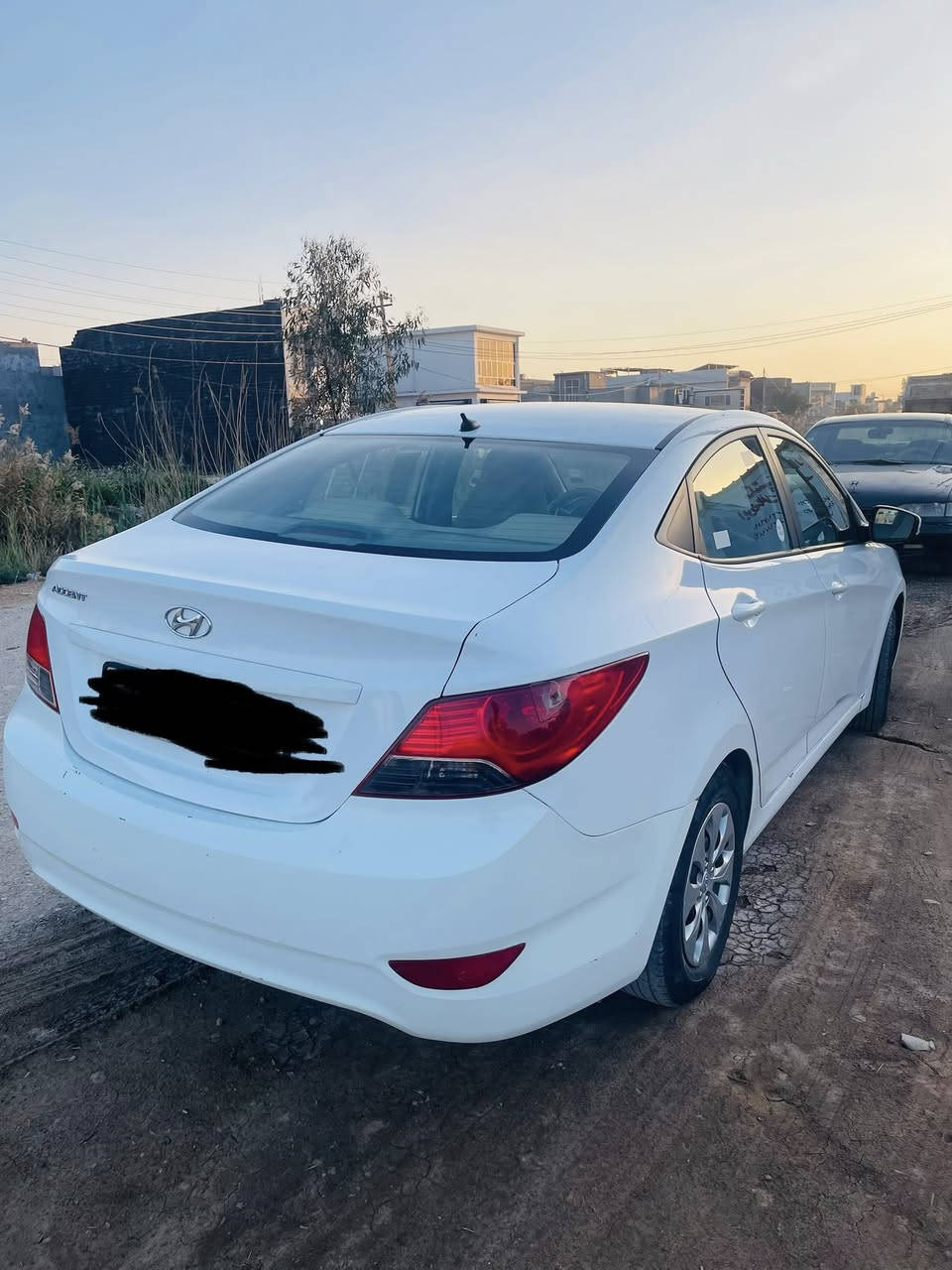 أكسنت 2017 للبيع او مراوس
خليجي رقم سليمانية  بأسمي السيارة بدون صبغ ماشية 120 الف  .محرك 1400
سعر 105 ورقة و بي مجال 
***********
غير متواجد على الفيس
