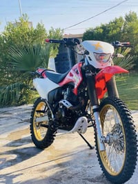 قفاز موديل24 للبيع ما بيه اي نقص سعر واحد وميه او للمراوس بيراني رقمي ...