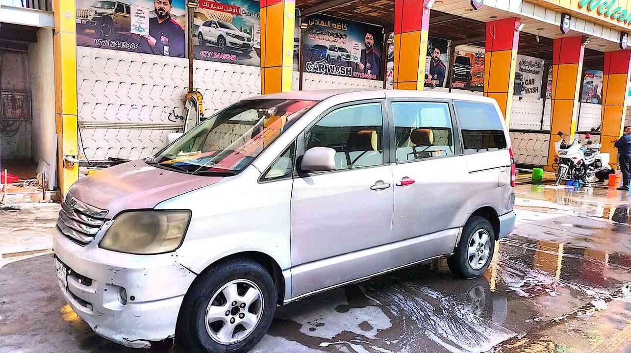 السلام عليكم   السيارة معلايه 2014 اصل 2001 ما ماشي بلمعامله
تايوتا نوح او نها للبيع السعر 50 ورقه
كير محرك خير من الله
مريات شفط
تبريد بيه ليك بلبوراي 
تيارات 75%
حداديه 75%
كلشي موضح بلصوره بيه ترتيب بسيط بلبدي
سياره انطيك بيه وكالة
للتواصل ***********
