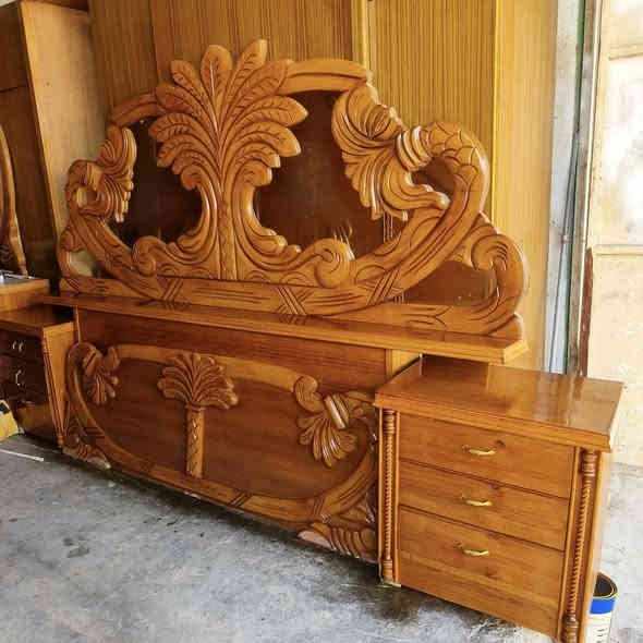 غرفه #صاج_تفصال_حطاطه_خشب_ثقيل 👉🏻
كنتور سته باب ملحق 
زاويه 
ميز تلفوزن+تلفوزن ويا👉🏻
زاويه 
ميز مرايه 
#غرفه تكمه داخل وخارج صاج عراقي 
عنوان #جلولاء_سوق السبت محل ركن ابيض بصف ابو السمج بل ضبط يتوفر توصيل لجميع مناطق ديالى بسعار مناسبه #للتواصل_واتس او تصال 
***********
