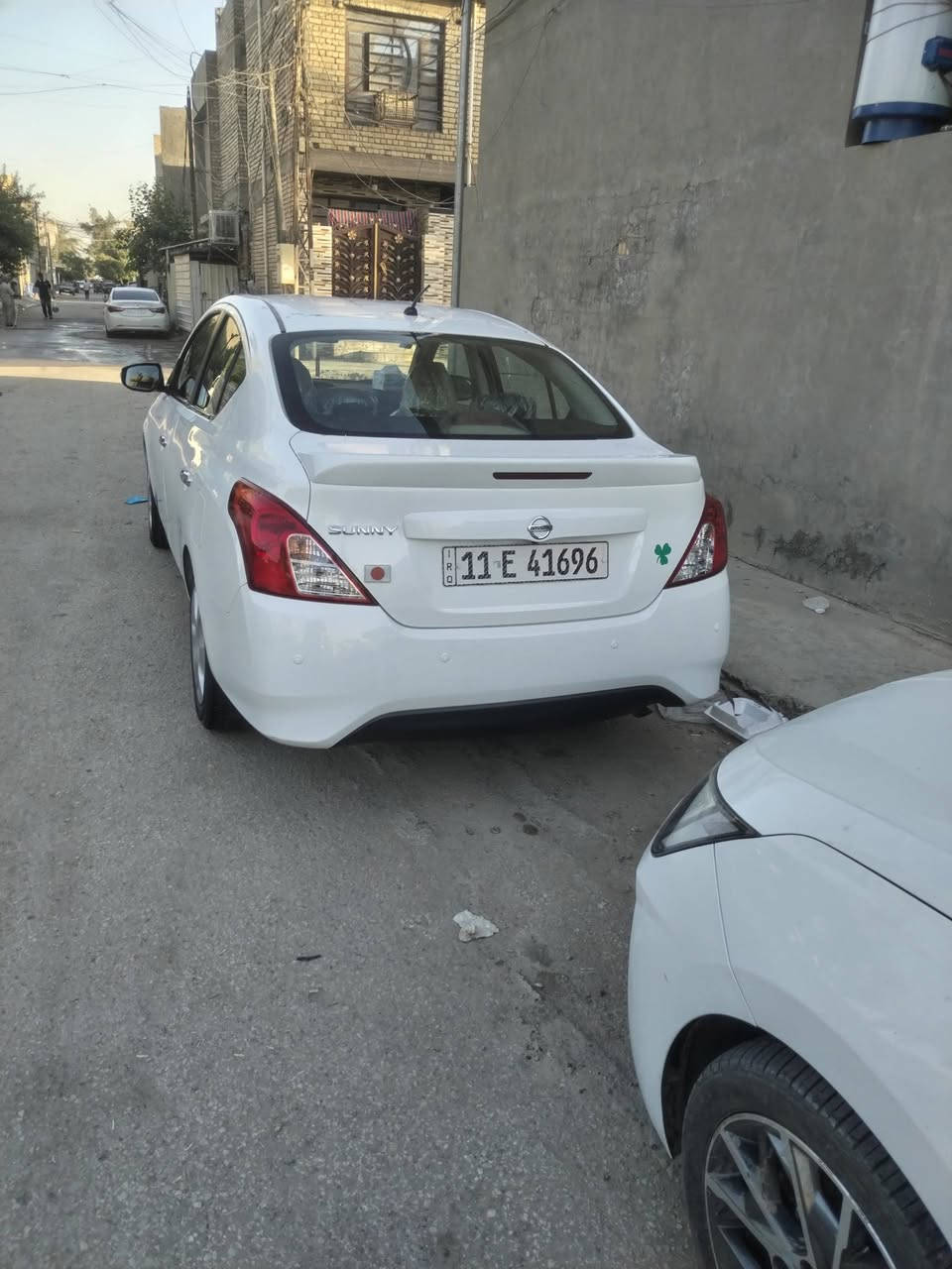 السلام عليكم نيسان صني ٢٠٢٣ السيارة بيهه طخه بالصفحه والباب مبدله الضربه موضحه بالصوره السياره ماشيه ٧٥ مكفوله كفاله عامه عدا الطخه الموضحة بالصور رقم بغداد باسمي مكان السياره بغداد الدوره السعر ١٠٨ وبيهه مجال للاتصال على الرقم ***********

