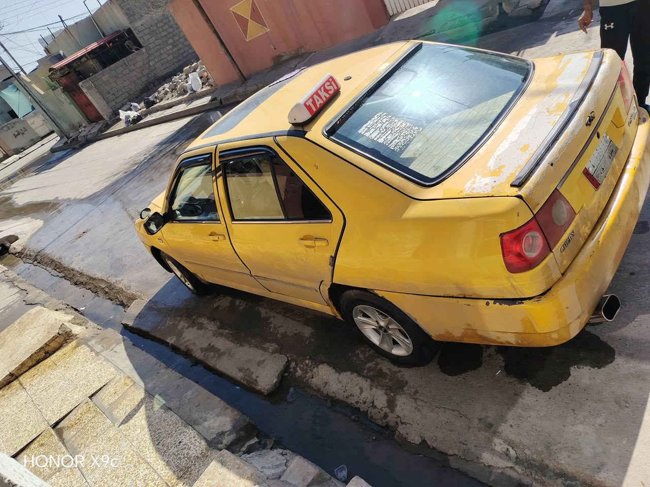 للبيع شيري كوين تكسي 2013 رقم نينوئ محرك شرط كير شرط سياره مال بيت شرط الوكاله والتحويل السعر 37 وبيها مجال الرقم ***********
