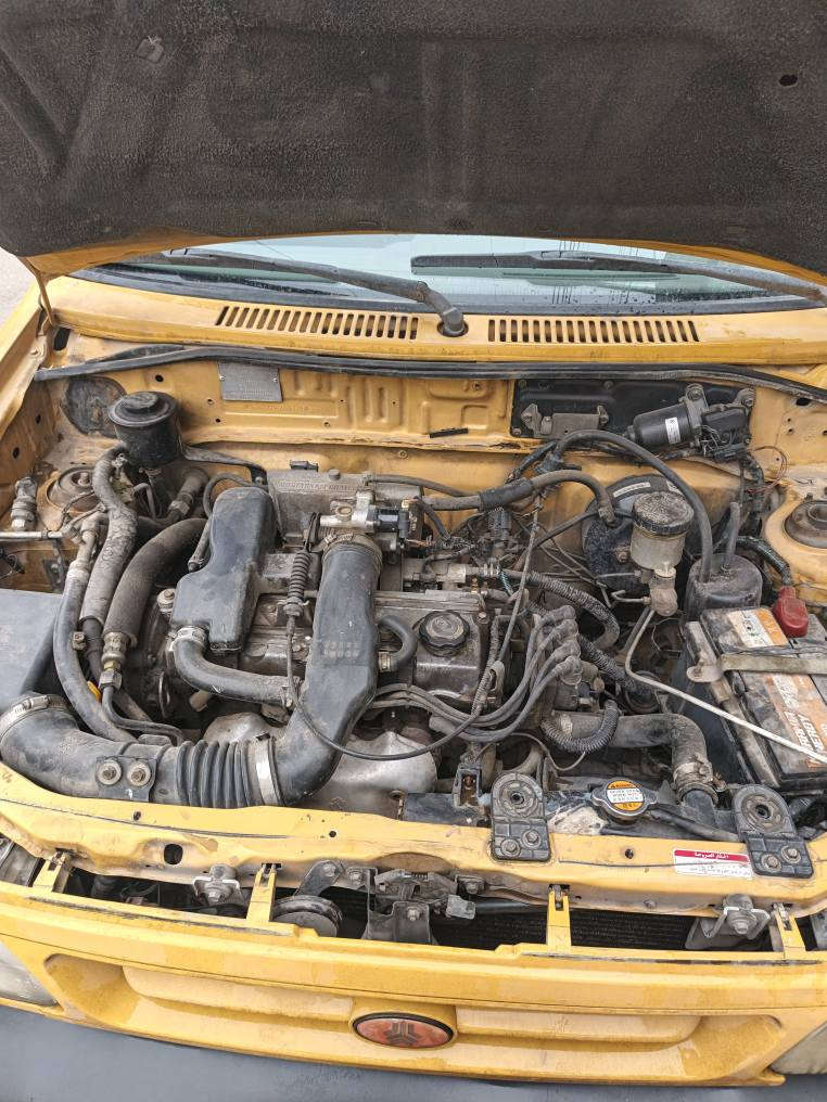 سلام عليكم سايبه ٢٠١١ جديده رقم إنكليزي مكينه برغي ما مبدل بيه السياره جديده دوشمه وأرضيات وشاشه بيه مال جناي السياره امانه الله كلشي ما تصرف عليهه بس صبغت السياره شوي تعبانه سعرها 35 وبيه مجال هذا رقمي وإني خادم ***********
