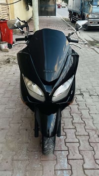 0/9 للبيع 7 كير 4 تحويلات ماشيه 33 الف حقيقي دراجه جديده ومكفوله مكان ...