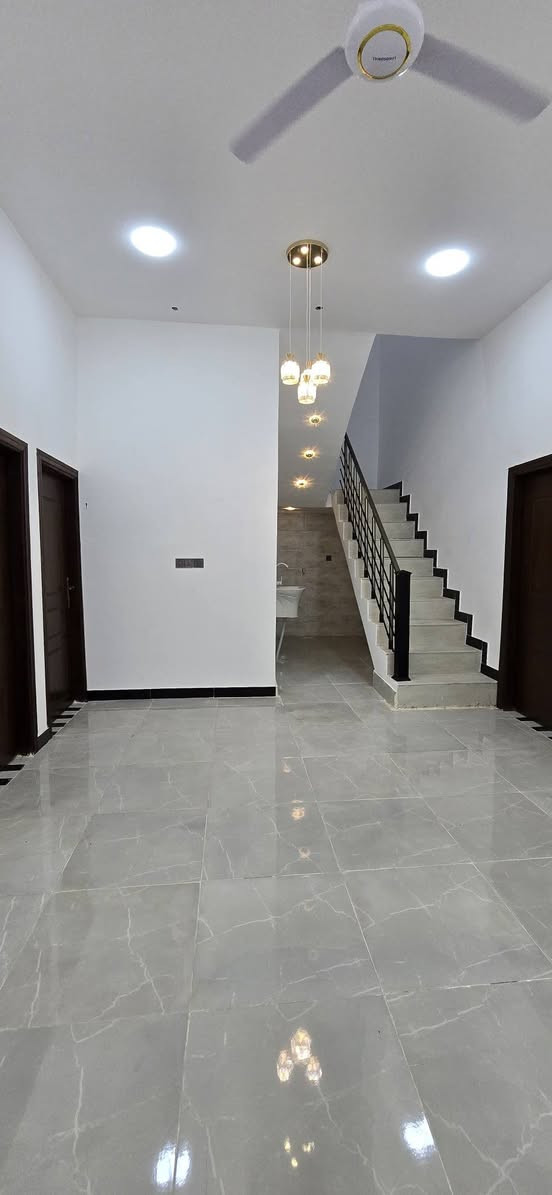 🏡 دار جاهز للسكن للبيع
📐 المساحة: 150 متر
📄 طابو زراعي عراقي – سند 25

🛏️ التفاصيل:
غرفتين نوم
ديوان
صالة
مطبخ
صحيات داخلي وخارجي

📍 العنوان: أبو الخصيب – طريق سيد حامد مقابل مدينة الأندلس
💰 السعر: 85 وبي مجال للتفاوض

✅ جاهز للسكن
✅ مناسب للعائلة
✅ موقع جيد وقريب من الخدمات

📞 للاستفسار: اتصال أو واتساب ***********
