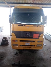 للبيع اكتروز ميدل٢٠٠١ حجم المكينه ٢٥٤٠ عريانه سكندريه دنكيرين رقم السي...