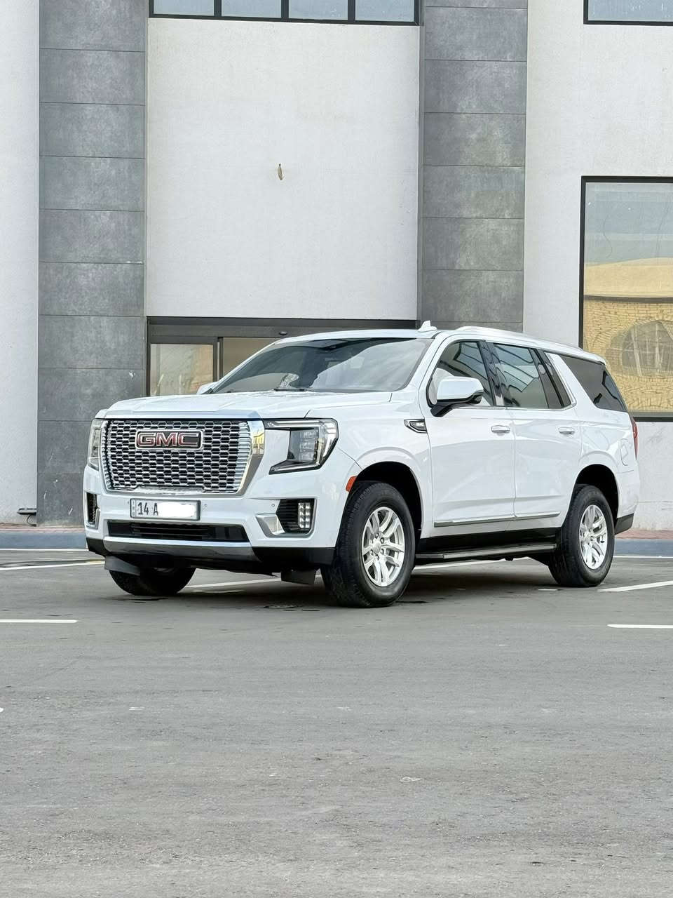 السلام عليكم
يوكن دينالي 2022
GMC yukon denali diesel (2022)
السياره (((((كااااز )))))) 
بيع او مراوس حسب القناعه
وارد امريكي (مدكر وبنيد)
رقم بصره شبه مميز بأسمي
فول مواصفات للاخير 
كامرات 360 درجه
تبريد ٣ قطع كشنات ملكي منفصل
داخل جلد اسود
شاشه جبيره +شاشه اعطال
كشنات كهرباء خزن ميموري 
تدفئه تبريد بلكشنات 
فتحه بانوراما
رادار  +نضام تحديد مسار +نضام تزحلق +فورويل +جي بي اس +قياده ذاتيه 
شاحن وايرلس حساسات اماميه خلفيه 
جنطه كهرباء تفتح بلرجل 
تدفئه بلستيرن مثبت سرعه  وهواي مواصفات بعد مواصفات الدنلي معروفه 
ماشيه 39kmالف قابل للزياده
السعر $397$بي مجال
مكان السياره البصره مجمع السلام
الاستفسار ***********

