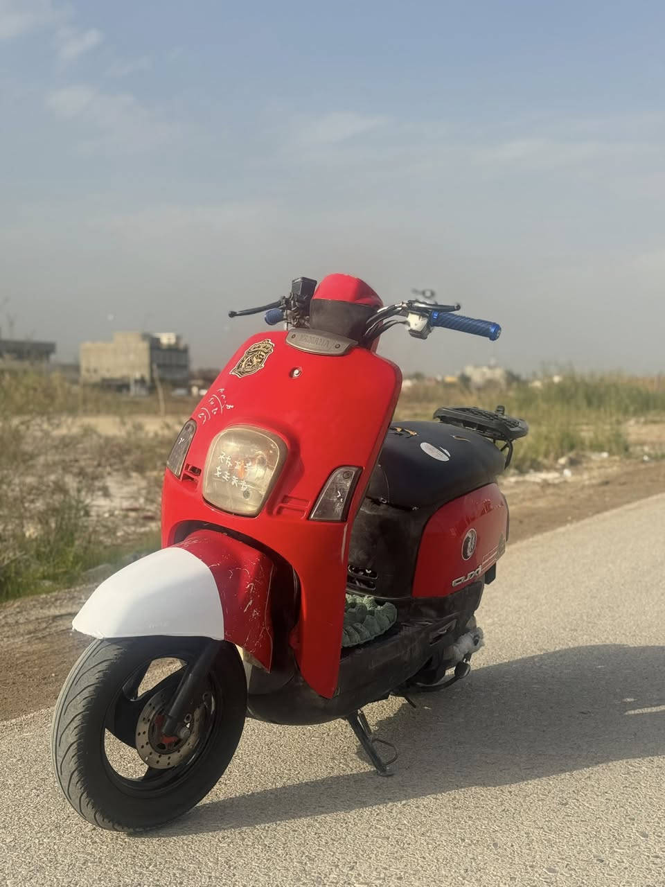 ماكـس بوليسي 2010 الدراجه كفاله خير من الله مكينه خرسه  كابريتر   الدراجه مولحه كلها شغاله سلف هندر اشاير زنون عالي ناصي كفرات ختم سعرها 575 وبيها مجال قليل 
❇️مكانها ديالى الخالص هبهب للاستفسار ***********
يولد المو شراي لايتعبني وخادم الكم ❤️
