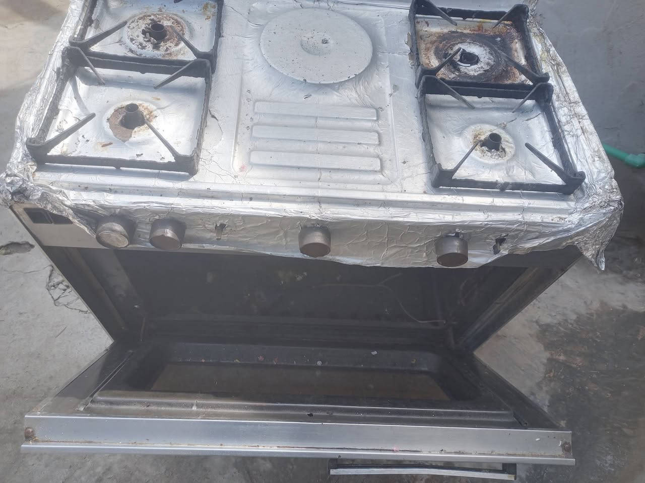 طباخ شغال على الفحص عوزه بس عيون، العين البنص على كهرباء تشتغل
مكاني المشخاب


**إذا كنت صاحب هذا الإعلان وتريد حذفه لأي سبب، رجاءا أرسل رسالة إلى الدعم الفني**