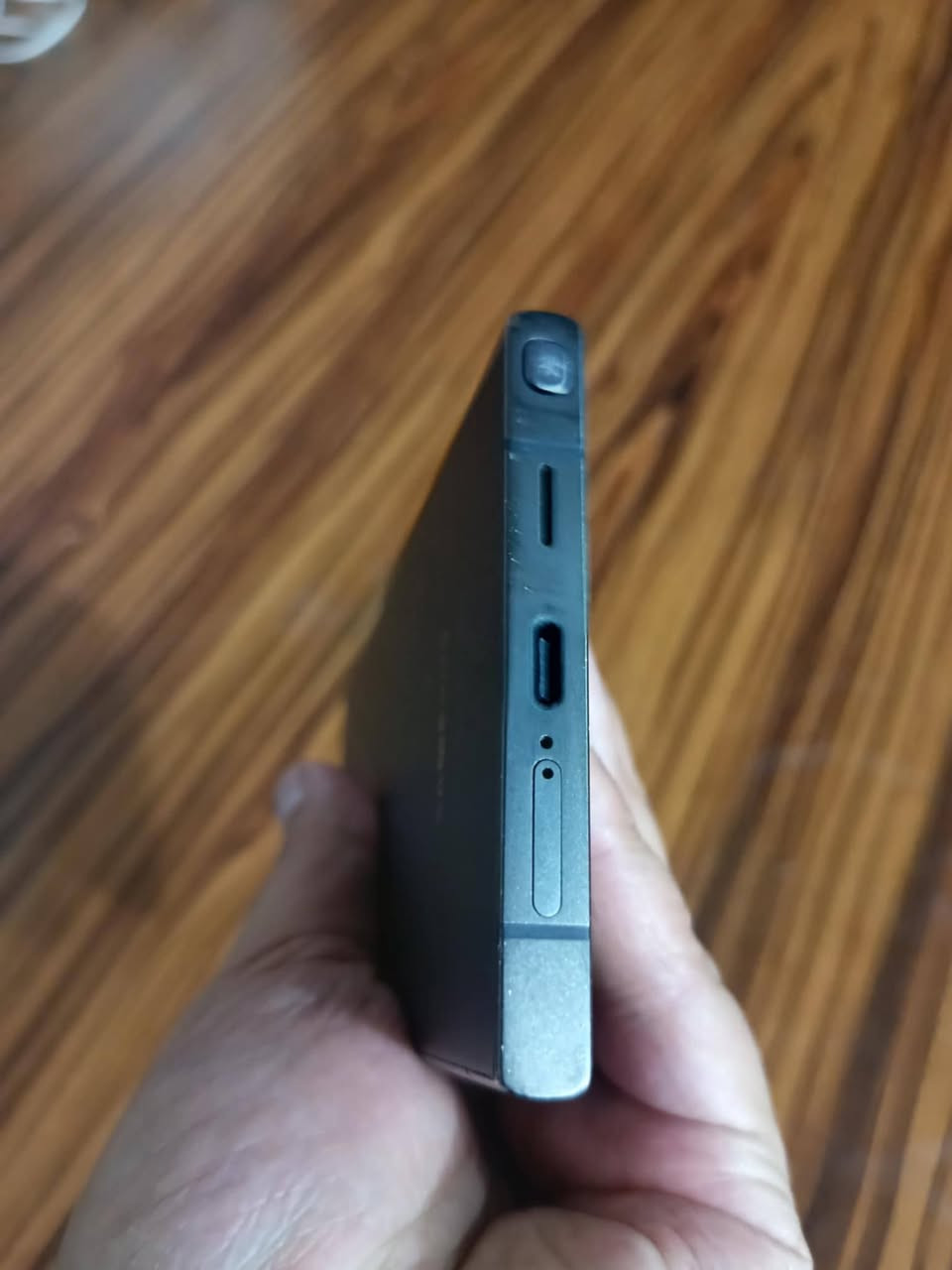 سلام عليكم جهاز مكفول مامفتوح بدون غراظ فقط لزكه اصليه حافضه ويا s24 ذاكرته 256 كله شغال مكفول وتر جهاز مكاني بغداد بغداد ماعندي توصيل سعر قفل قفل 850 رجائن سعر ثابت


**إذا كنت صاحب هذا الإعلان وتريد حذفه لأي سبب، رجاءا أرسل رسالة إلى الدعم الفني**