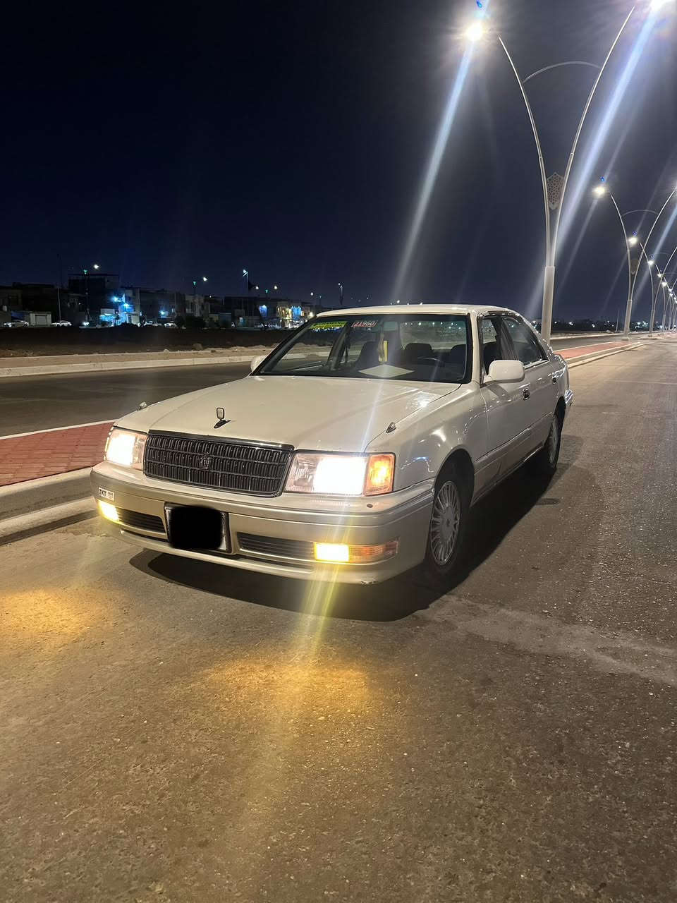 راس ثور مديل 97 مكفوله من كصه ونقل جثه وضربه سياره نضيفه وخير من الله تبريده ثلج ومحرك 2500 وكير مكفول محرك نظيف وسحبها خير من الله  وحداديه زينه الرقم جديد بصره بأسمي شرط تحويل  ***********
