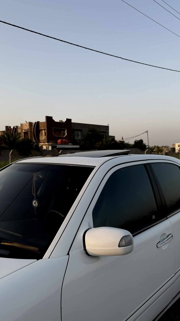 سلام عليكم مارسدس w210 ام عيون موديل 1997 افنكارد مكفول مكينه 6 سلندر خراطيم صبغ  شركه ماعده كم ملاحضه تكحيل  فول موصفات مكينه جديدة كير ديفور سيارة مال جناي كشنات جلد خزن ميموري كشنات كلها كهرباء تجاوي قلاب امامي خلفي تبريد تدفئة كشنات برده كهرباء اشاير بلمري فتحة سلايت  مري شفط تبريد تدفئة جاهز وثلججج
سيارة لا اصراف لا تبخير لا تنقيص خير منالله تخم تاير توني شاده راديتر اصلي جديد  لايتات زنون كهربائيات كلها شغاله سيارة عل بلادي عنواني ديوانية فقط الشراي يخابر بيع فقط ***********. سعر ١٠٥ فقط بيع
