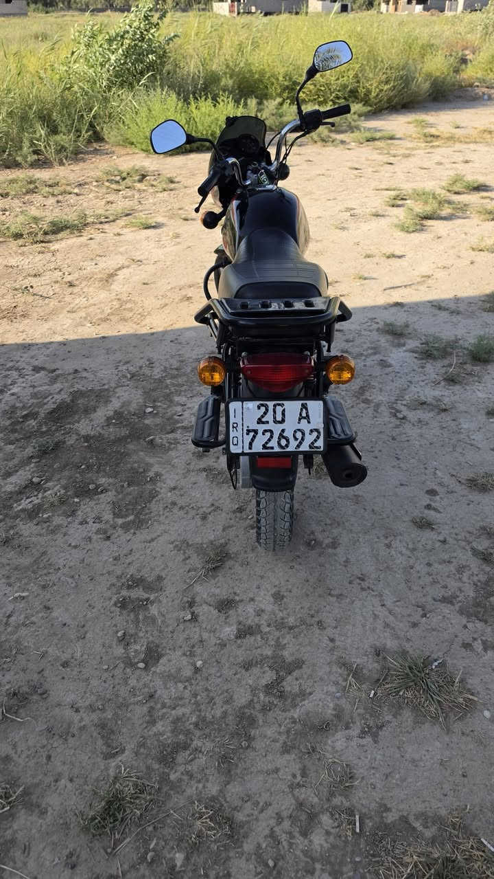 سلام عليكم
بوكسر موديل 23
مرقم وكامل 
دراجه مابيه نقص مكفوله 
مكانه ديالى بعقوبه 
سعره 2250وبيه مجال قليل 
***********
