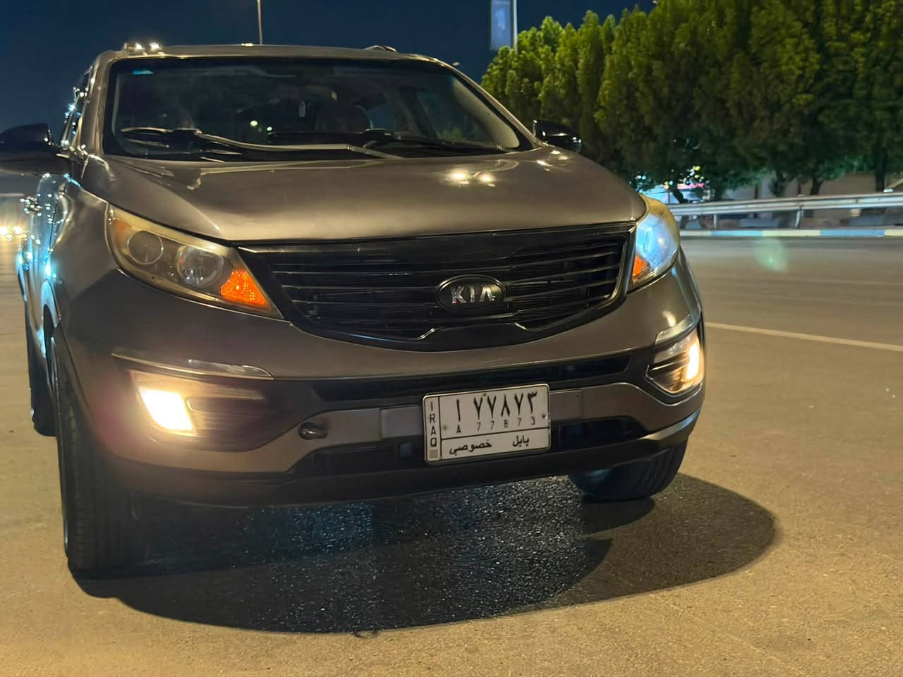 Kia sportag 2015  
كيا سبورتج ٢٠١٥  
محرك ٢٤٠٠ 
لايتات زنون 
شاشة كبيرة 🖥️
كامرة camera 🎥
نظام اقتصادي eco 
مانع انزلاق
زوج تايرات جديدة 
تحكمات ستيرن
الغرفة كلش نظيفة وضع الشركة
تبريدها ثلج❄️ 
تبريد قطعتين 
سماعات 🔊 جديدة صوت رهيب
السيارة وارد امريكي ضررها ٣قطع  واضح بالتصوير 
تجي تشوف وتفحص 
137$السعر 
السيارة باسمي تحويل مباشر مشروع وطني 
مكانها بغداد/الحرية 
***********
