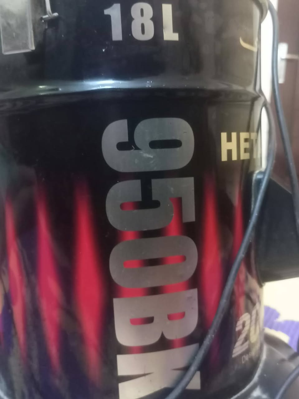 مكنسه كهربائيه متروكه حديثه قوته 950BKسعره 30بيه مجال


**إذا كنت صاحب هذا الإعلان وتريد حذفه لأي سبب، رجاءا أرسل رسالة إلى الدعم الفني**