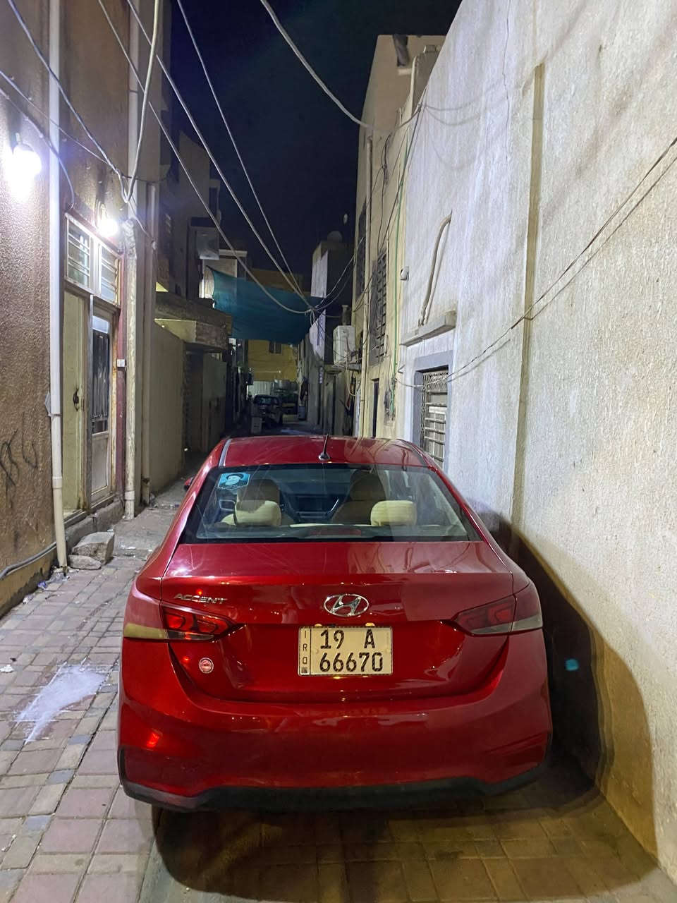 سلام عليكم ورحمة الله اكسنت موديل ٢٠١٩ حادث بنيد فقط بدون دواخل كير AT وبدون ايرباك
مكان كربلاء ورقم *********** السعر ١٠٠ مجال بسيط
