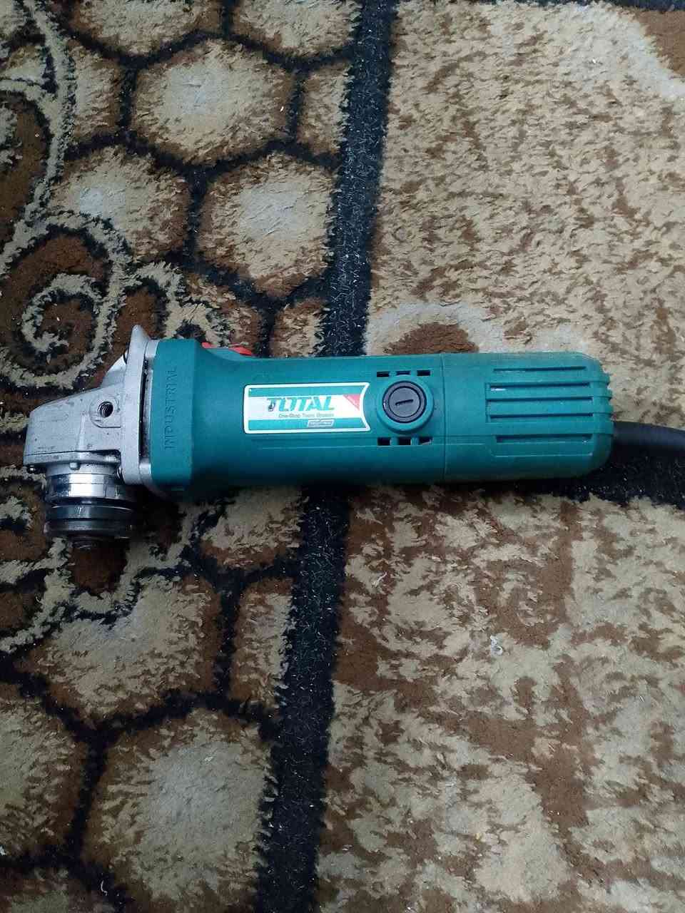 السلام عليكم من رخصت الادمن كلمن وسعره


**إذا كنت صاحب هذا الإعلان وتريد حذفه لأي سبب، رجاءا أرسل رسالة إلى الدعم الفني**