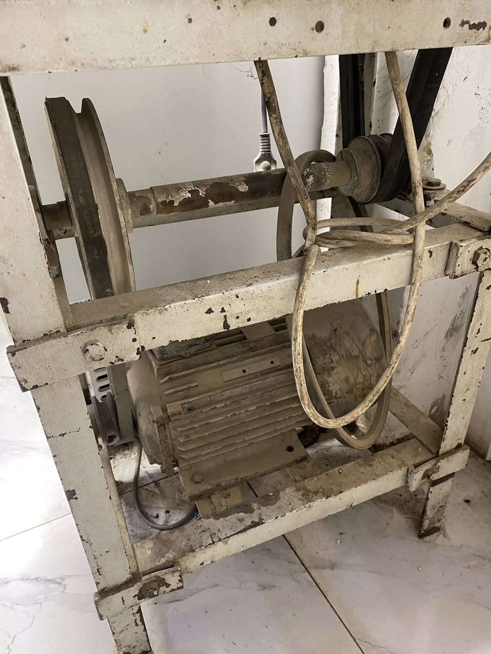 مثرامة بيتفور ايرانيه صناعيه
للبيع مكانها كربلاء 
للاستفسار ***********
