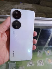 هونر X7b • ذاكرة 256 • فطور بالشاشة