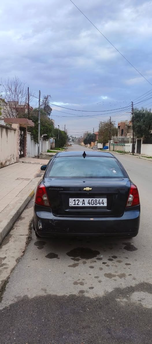 السلام عليكم
اوبترا للبيع... 
موديل 2007 
سياره اسمي 
كوبون بانزين بيها 
سياره مبدل سقف بسبب تحرير فقط 
مبدل جاملغ اليمين نفس لون 
كير عادي 
كير مكينة صافيه
طخم تايرات جديد 
سياره جاهزة كامله
سعر....62 بيها مجال بسيط
*********** ...للتواصل
