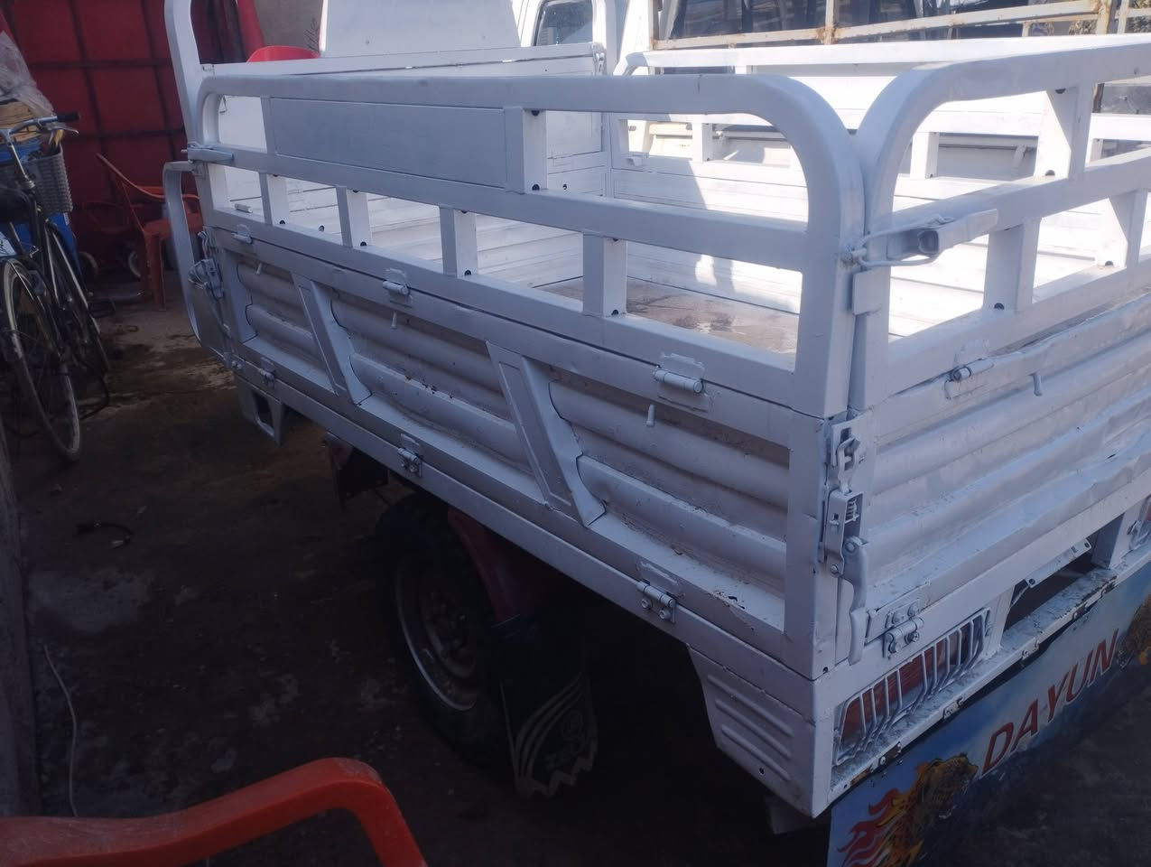 ستوت بعير  البيع  شرط من كلشي مابيه اي عيب *********** شباب الشراي يخابرني ماريد مراسل
