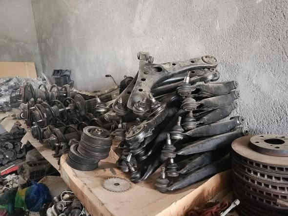 السلام عليكم
تم بعون الله تنزيل مواد ابصم وباسعار مناسبه جدا مكائن ابصم مع كير ابصم وحداديه ابصم من مشط ودبل امامي وخلفي  مع ربل مكينه مع ربل زيتي ربل شرح درايم شفت  ولايت عادي وكرستال وعينت شاشه ودعاميه كرستال للاستفسار الاتصال على الرقم *********** بإدارة ابو عمار العنوان ذي قار الاصلاح قرب معمل الثلج
