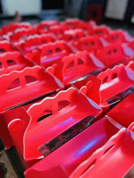 ياالله يا رزاق ❣️🍓

تجهيز بوكسات 🫶

محتويات البوكس: 
عصير تايم 🍑
علبة كيك 🍰 
٢ قطعه جكليت 🍬🍬
قصبة 🥢
شوكه 🍴

تم التجهيز حسب الطلب ❣️🍓

الحجز مفتوح 🫶

للطلب والاستفسار المراسله خاص او ع الواتساب على الرقم
***********
العنوان بابل الحمزه الغربي توجد خدمة توصيل داخل الحمزه والهاشمية والقاسم والمناطق القريبه ❤️❤️
