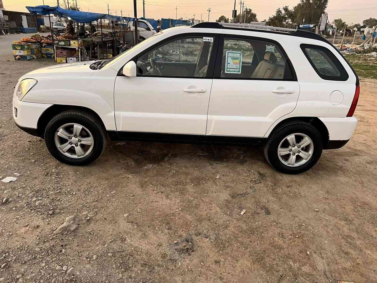 سلام عليكم 
للبيع كيا اسبورتج 2009خليجي 
سياره كفاله عامه 
سنويه و رقم جديد لحد 31 
السعر 126 او بيها مجال السونر مرفق 
العنوان ديالى خانقين 

‭0778 391 8037‬
