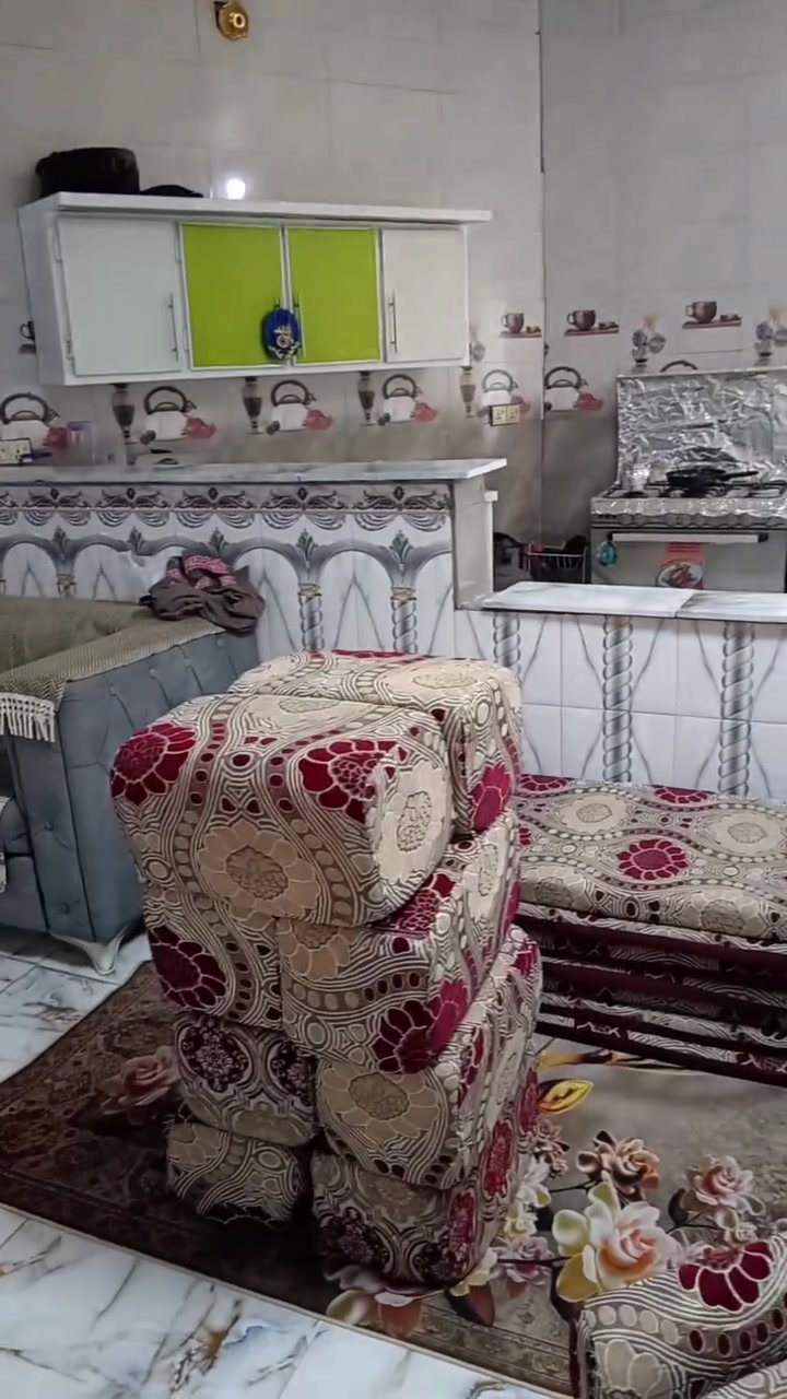 بيع سريع بلاش
جلسه عربيه ٧دواشك ١٤متر.نظيفه جدا
السعر ١٦٠مع للمجال. ***********
الحر سواده مدرسه للحسام
