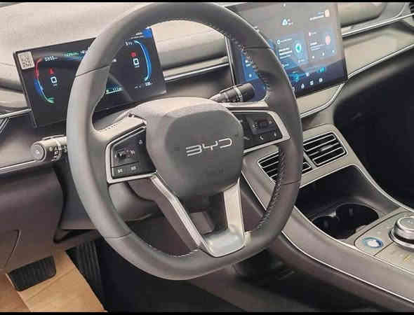 BYD destroy 05 2025

من معرض الاخوين 

عرض خاص حين نفاذ الكمية 

السعر  : 💣💣💣

ألون الأبيض 

عن توفر سيارة بي واي دي 2025

‏BYD 05 2025

فقط نقل ملكيه 

اليكم المواصفات

انتبه السياره : هايبرد & بانزين & كهرباء يعني التفويله الوحده بانزين تمشيك 1200 كيلو

سعه التانكي 65لتر 

موديل 2025

حساسات 

حجم المحرك 1.5

شاشه اصليه 

كامره خلفيه

هند بريك كهرباء

دشبول شاشه ديجيتال

اوتو هولد

مفتاح التشغيل بصمه

تشغيل عن بعد تحكمات مقود

اوامر صوتيه

منفذ طاقة

منافذ شحن

مقول جلد حياكه

دخول ذكي

3 وضعيات قيادة

اشاير بل مري

تتسع المقصورة ل 5 ركاب

المقاعد جلد رياضي

اريل نفكيتر

اناره داخليه LED

لد امامي LED

‏LED بك لايت

قطعتين تبريد 

مثبت سرعة

حجم الاطار 16

مانع تزحلق

شاحنه خلفية

كير ماوس

البطاريه ليثيوم الاقوى والاطول عمرا في عالم الهايبرد ملاحضه: جميع العده مالته موجوده المن

والكيبل الشاحن

والمثلث

انتبه 

العنوان 

🔹بغداد / الوزيرية مقابل المجمع العلمي 

📞 للحجز أو الاستفسار السريع:

📱 ***********

📱 ***********

📱 ***********
