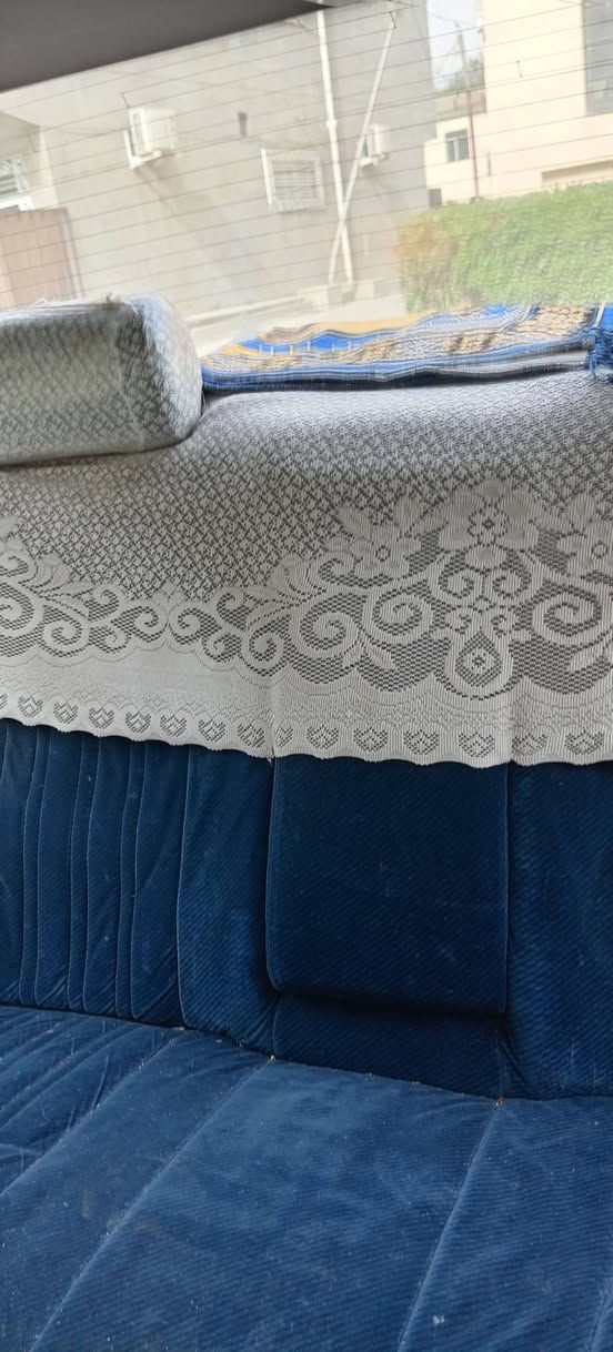 سياره سيدان موديل ٨٩ باسمي ترهم مراوس الاتصال ***********
