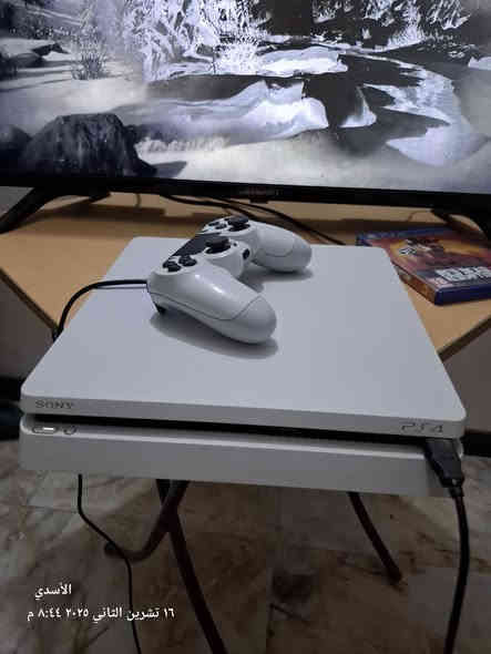 سلام عليكم بلي فور سلم نص تيره جديد لوك أونلاين نظيف ممفتوح مكاني الحلة سعره ٢٥٠ و بي مجال ***********
