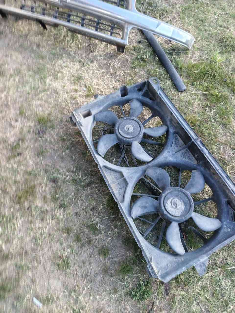 أدوات الفينيه تفصيخ جديده ابيع بسعار مناسبه ***********
