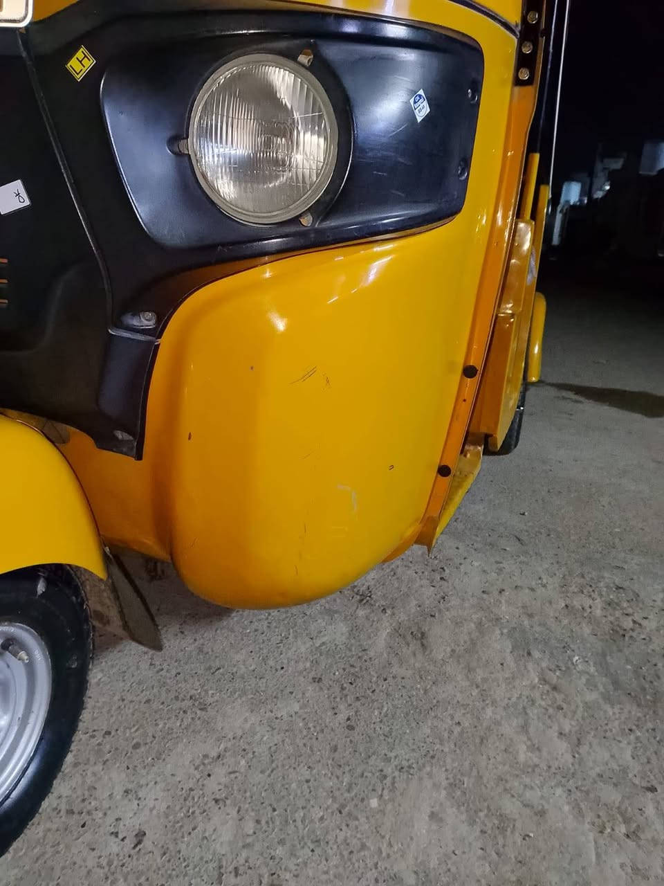 تكتك عشرين شهر ٥ رقم وسنويه العنوان بغداد مدينه الصدر ***********
