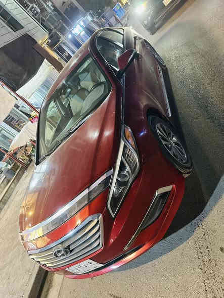 السلام عليكم مرخصة مدير الكروب سوناتا موديل 15 وارد أمريكي حادثها جاملغين وبنيد نفسهن راجعات ماشيه 90 صدر تاير باتر كله جديد تحويل ثاني يوم نص فول السعر 98 غير متواجد ع نت ***********
