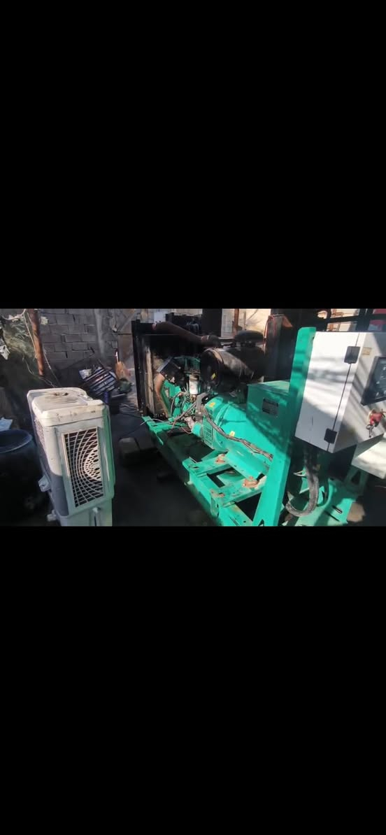 للبيع كمنز 250كيفي نضيفه الموالده مشتغله شي قليل كلش بس بيه الدهن مايصعد ماعرف بعد منل اويل بم مادري العنوان بصره السعر 65وبيه مجال


**إذا كنت صاحب هذا الإعلان وتريد حذفه لأي سبب، رجاءا أرسل رسالة إلى الدعم الفني**