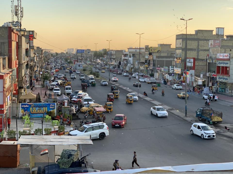 🏢 بناية للبيع – موقع تجاري وحيوي
📍 الموقع: بغداد – الحبيبية، قرب وليد أبو الكص، مجاور حلويات الروشة.

📐 المساحة: 144 متر مربع.

✅ موقع تجاري مميز وحيوي يصلح لمختلف الأنشطة التجارية والاستثمارية.
✅ قريب من الأسواق والخدمات الرئيسية.
✅ الموقع موضح بالصور المرفقة.
كما يصلح مجمع طبي 

📞 للاستفسار والتواصل:
***********
