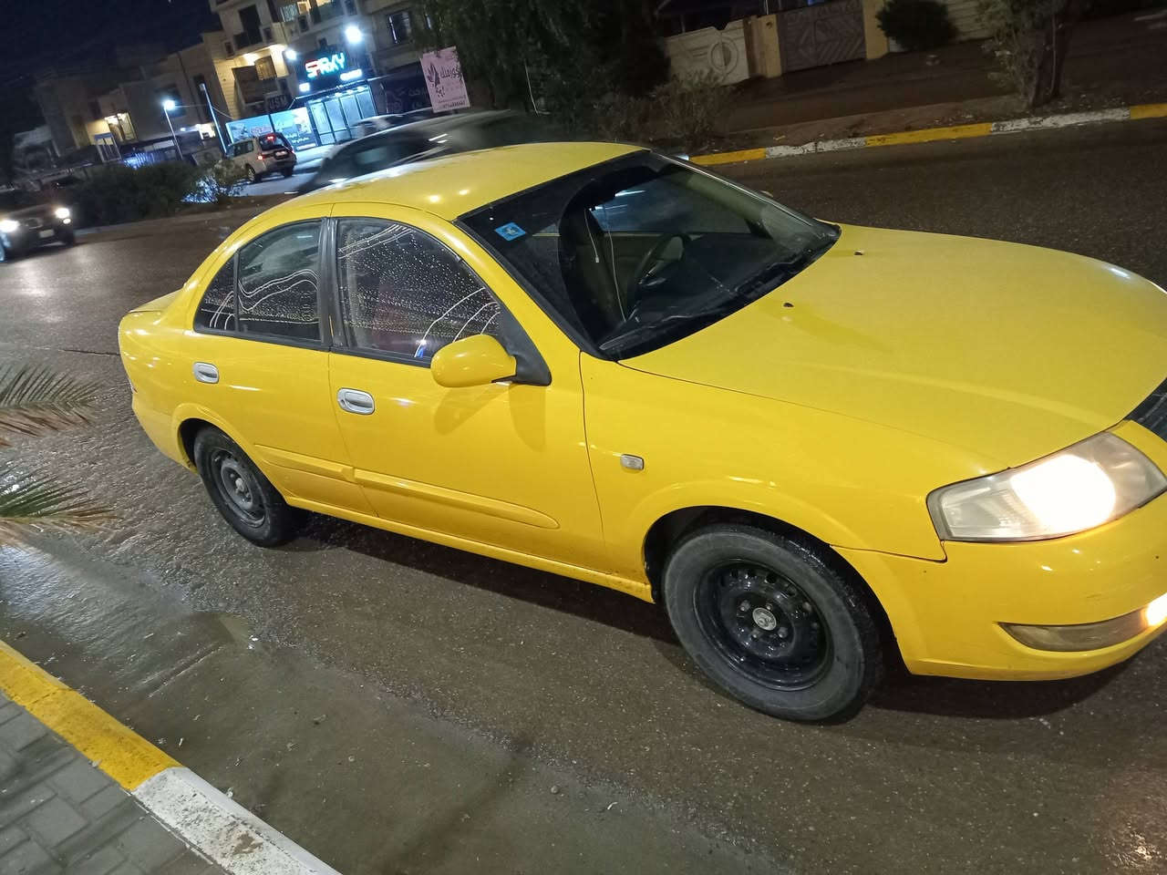 السلام عليكم ورحمه الله وبركاته
نيسان سني بدي كوري ٢٠١٢ رقم بغداد بسمي 
بيها جاملغ خلفي محرك كير تبريد كله تمام 
(السعر ٩٠ وبيها مجال ) للإستفسار ***********
مكانها بغداد حي الجهاد/ حي الحسين
