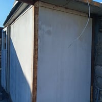 كرفان • ٥×٣م • باب وشباك حديد