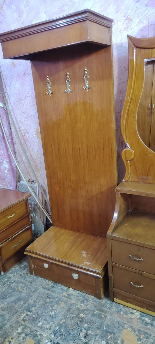 غرفه صاج عراقي 5 ابواب نقص تخته نضيفه السعر 250 المكان الحسينيه الراشديه بغداد بوجد توصيل بل اجره التواصل على الرقم ***********
