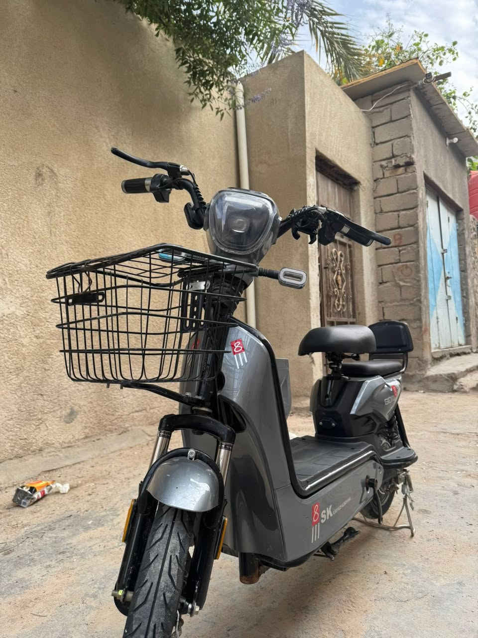 دراجه SK8 ملف 800W سرعه 65 4بطاريات سله اماميه لون رصاصي 3نمر لايت عالي ناصي هورن اشاره يمنه يسره سعر ٣٠٠ وبيها مجال مكانها زبير


**إذا كنت صاحب هذا الإعلان وتريد حذفه لأي سبب، رجاءا أرسل رسالة إلى الدعم الفني**
