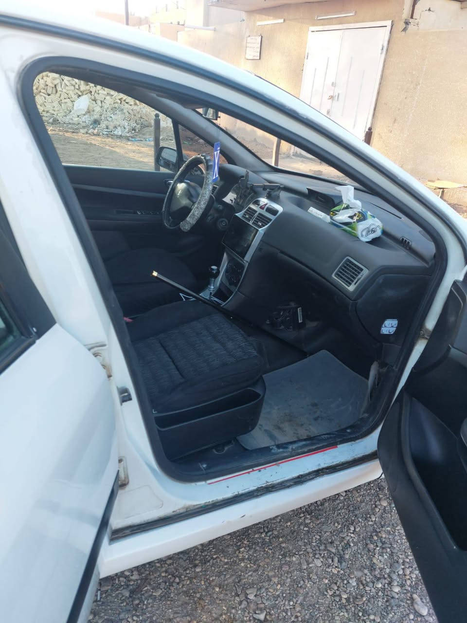 سلام عليكم...٣٠٧ موديل٢٠٠٤ المحرك بي تبخير كهربائيات بلاد تبريد شغال تخم تاير جديد الاستفسار *********** واتساب فقط
