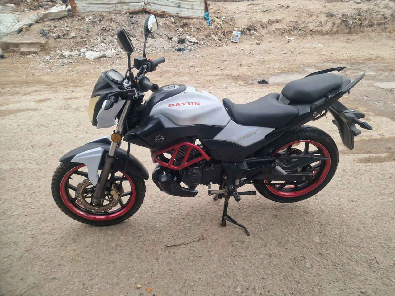 🏍 / دراجـة دايـوان مـوديـل 2021
🔟 / مـرقـمة / بـغـداد

💲 /  سـعـره / 15 ورقـة وبيه مجال

🔟 / لـ اتصال ***********
